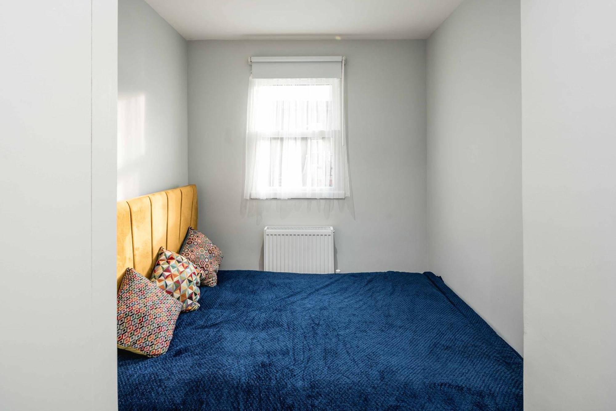 Kensington Muse Apartment Лондон Екстериор снимка