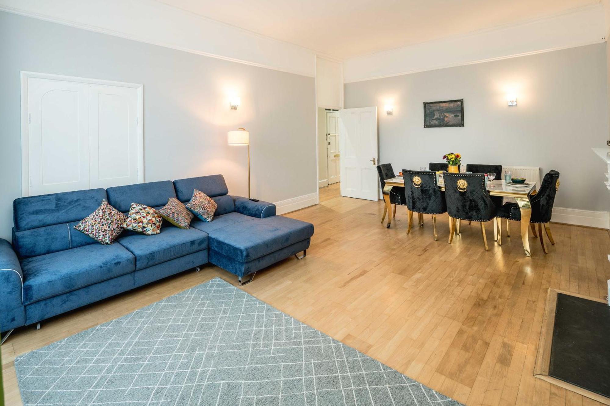 Kensington Muse Apartment Лондон Екстериор снимка