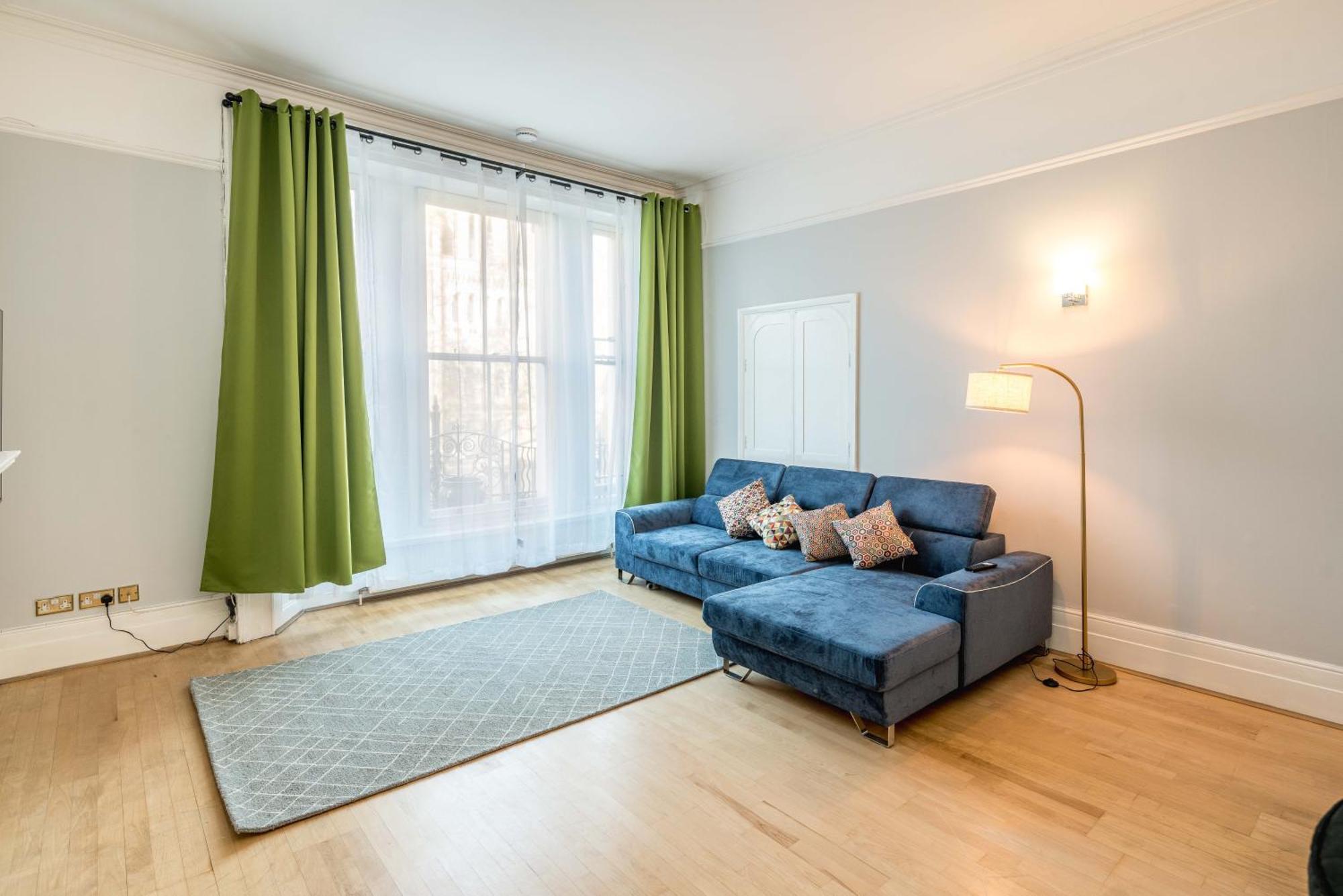 Kensington Muse Apartment Лондон Екстериор снимка